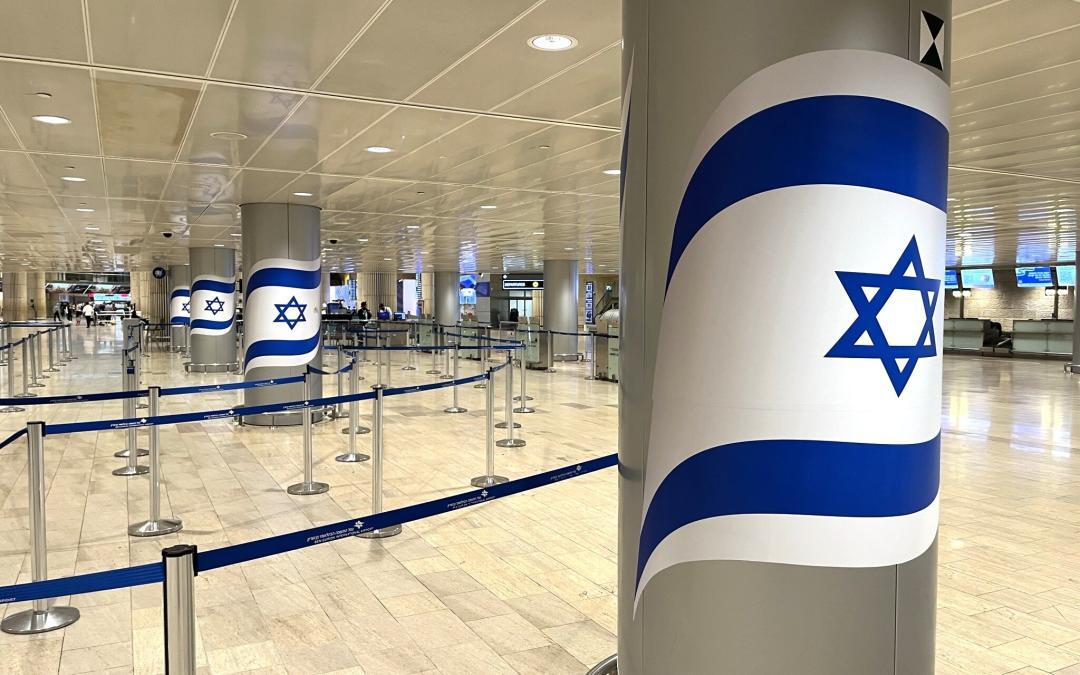 The Art of Traveling in Comfort, Border Crossing Nuances